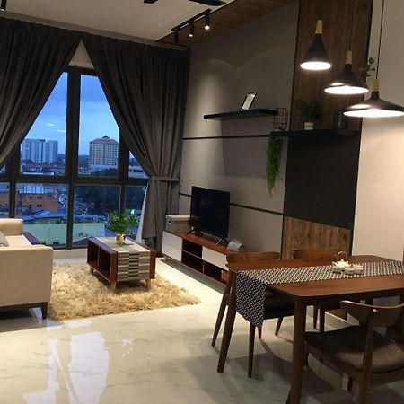 Cmk Troika Apartmen#Free Netflix 코타바하루 외부 사진