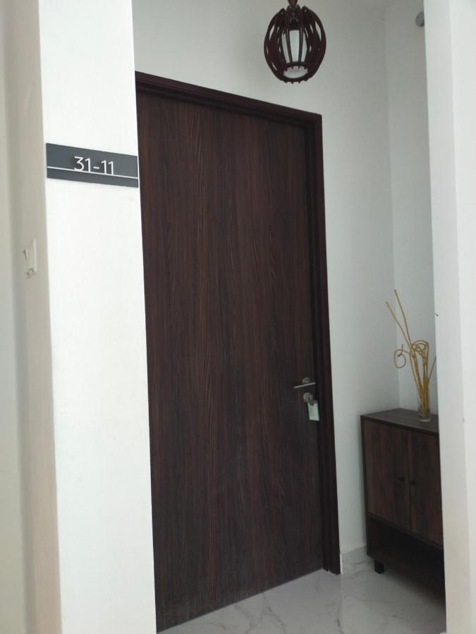 Cmk Troika Apartmen#Free Netflix 코타바하루 외부 사진