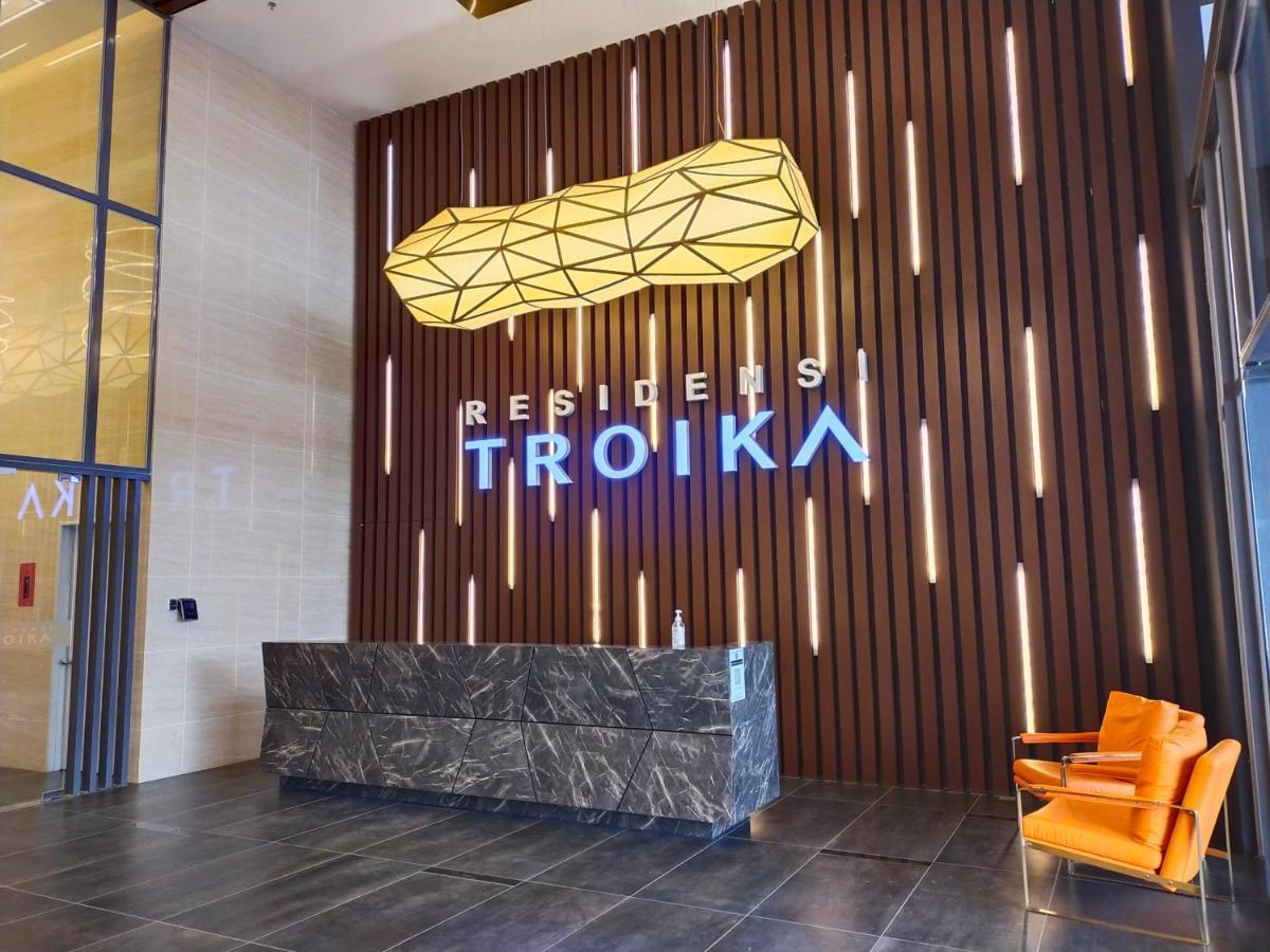Cmk Troika Apartmen#Free Netflix 코타바하루 외부 사진