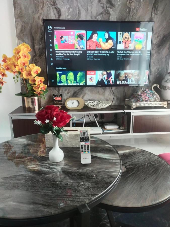 Cmk Troika Apartmen#Free Netflix 코타바하루 외부 사진