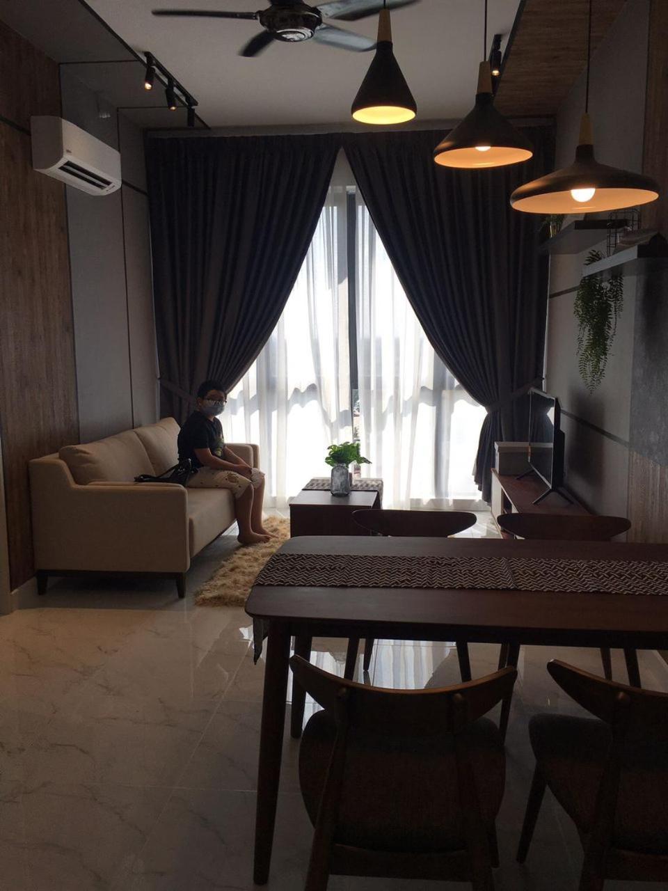 Cmk Troika Apartmen#Free Netflix 코타바하루 외부 사진